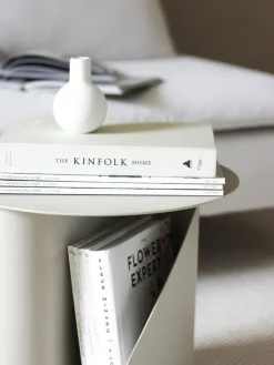 Woud Sentrum side table, warm grey