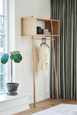 Woud Töjbox coat rack, large, oak