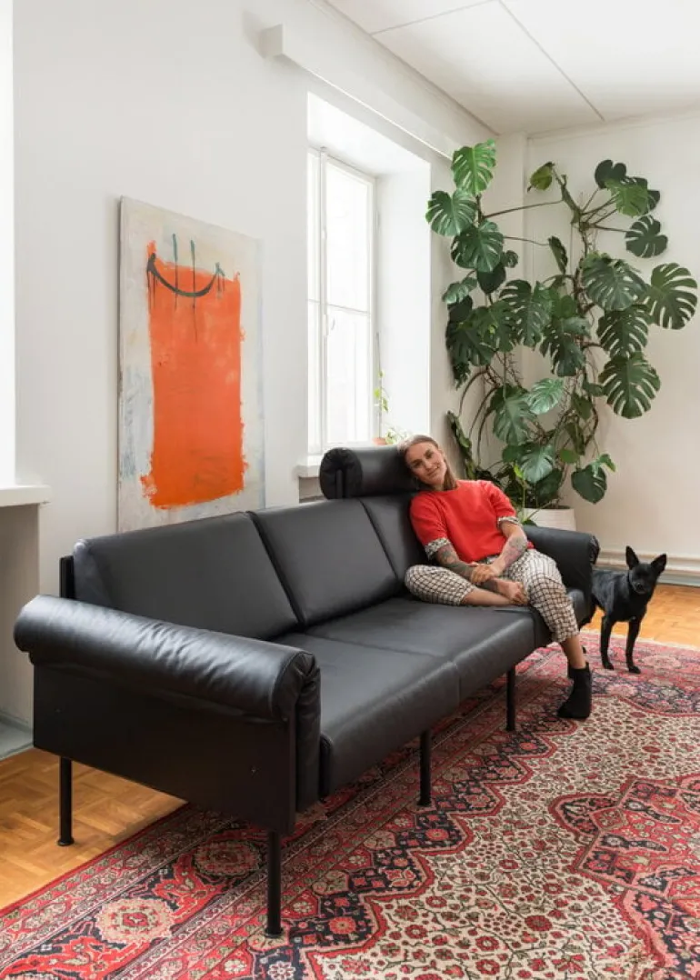 Yrjö Kukkapuro Ateljee 3-seater sofa, black - cognac leather