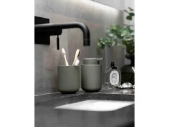 Zone Denmark Nova One toothbrush mug, matcha green